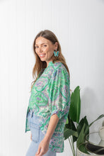 Load image into Gallery viewer, Tilly Green & Pink Paisley