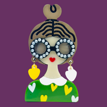 Load image into Gallery viewer, Patricia Brooch
