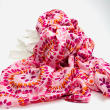 Load image into Gallery viewer, Lilly Scarf
