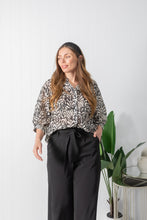 Load image into Gallery viewer, Tilly Black &amp; Cream
