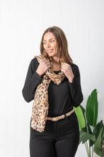Load image into Gallery viewer, Leoni Scarf
